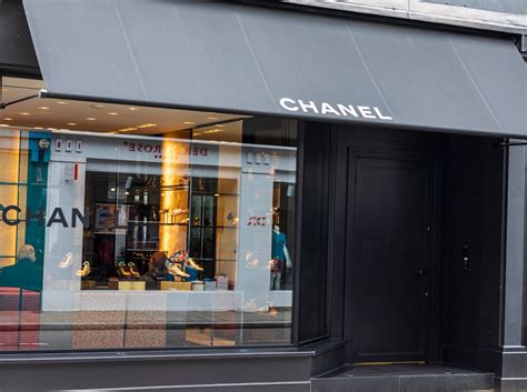 when did chanel start making shoes|Chanel shoes where are they made.